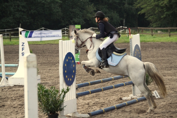 monika_franczak_iliada_osw_2010_1_20120103_1598630899